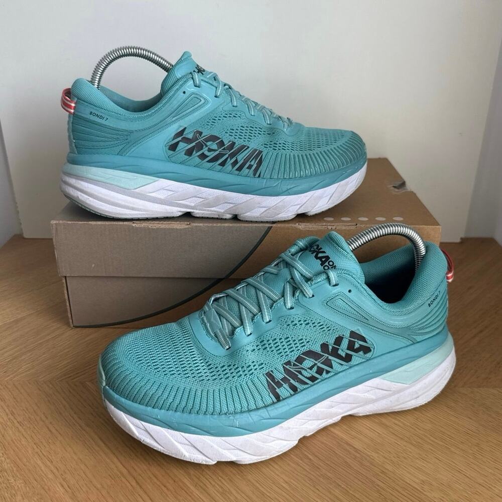 HOKA ONE ONE Bondi 7 Women Running Sneakers- SZ 9